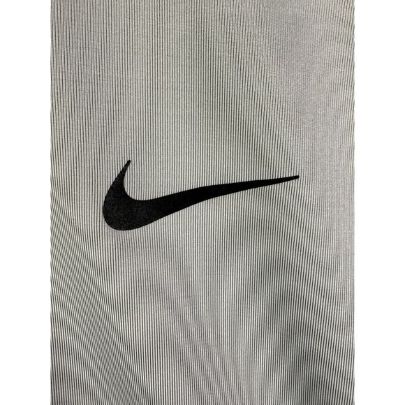 Nike Tiger Woods Collection Performance Tech Golf Polo Shirt Activewear‎ Gray XL - Picture 4 of 10